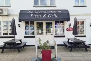 S&oslash;ndermarkens Pizza og Grill