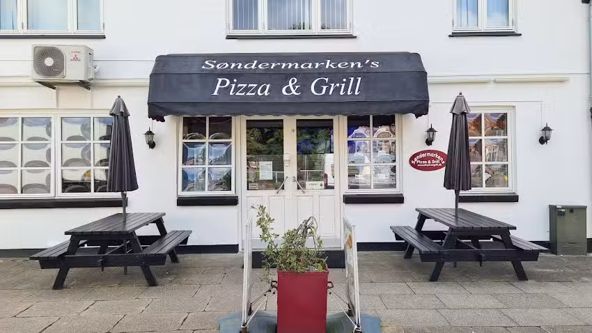 S&oslash;ndermarkens Pizza og Grill