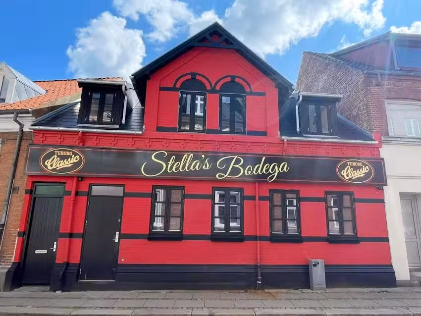 Stellas Bodega