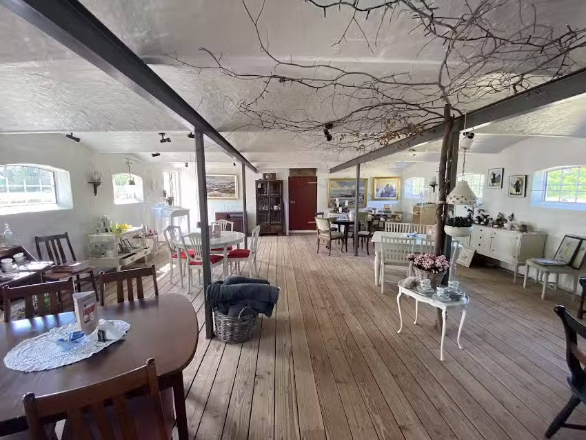 Strandfogedgaarden ApS