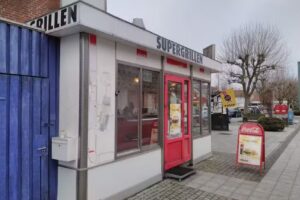 Super Grillen v/Thuan Anh Tran