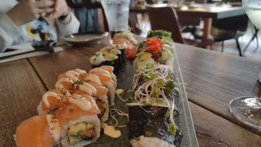Tapashi Sushi Restaurant