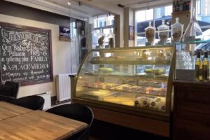 Taste bistro & patisserie