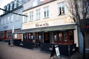 Tír na nÓg — Irish Gastropub