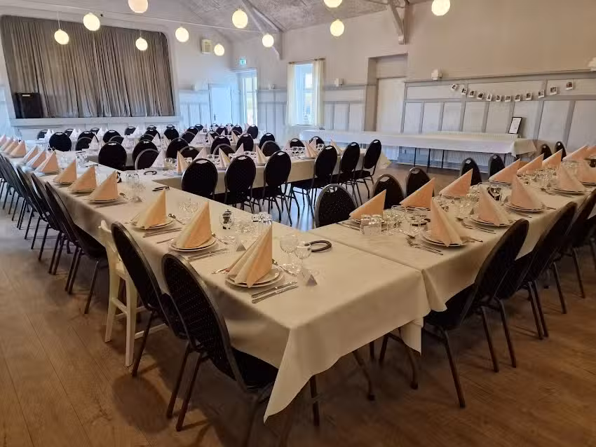 Toksv&aelig;rd Samlingshus