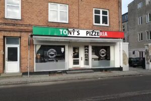 Tony&rsquo;s Pizzeria