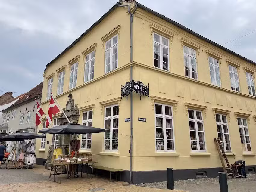 Torvets P&oslash;lser