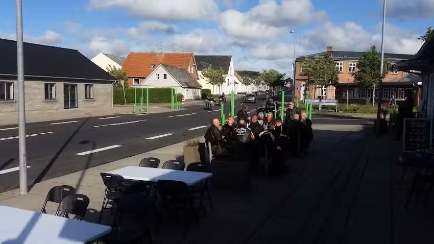 Trafikkiosken T&aring;rs