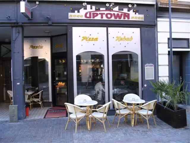 Uptown Pizza og Kebab