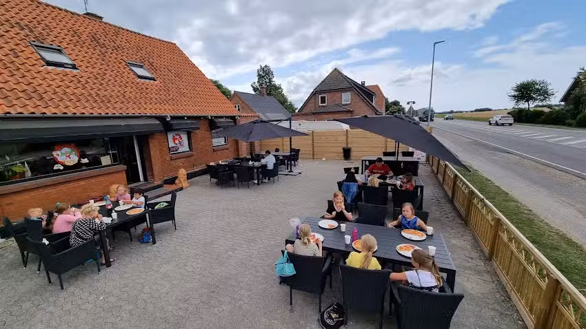 V&aelig;ggerl&oslash;se Pizzaria