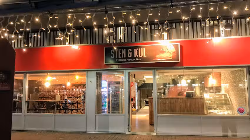V&aelig;rl&oslash;se Sten & Kul Pizza
