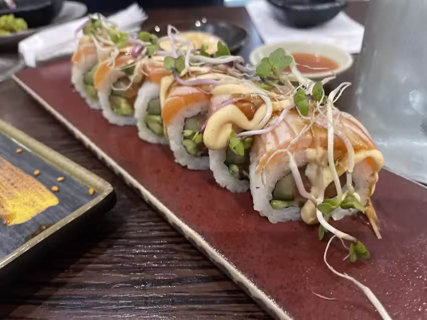 Yami sushi & wok （Running, ad libitum )